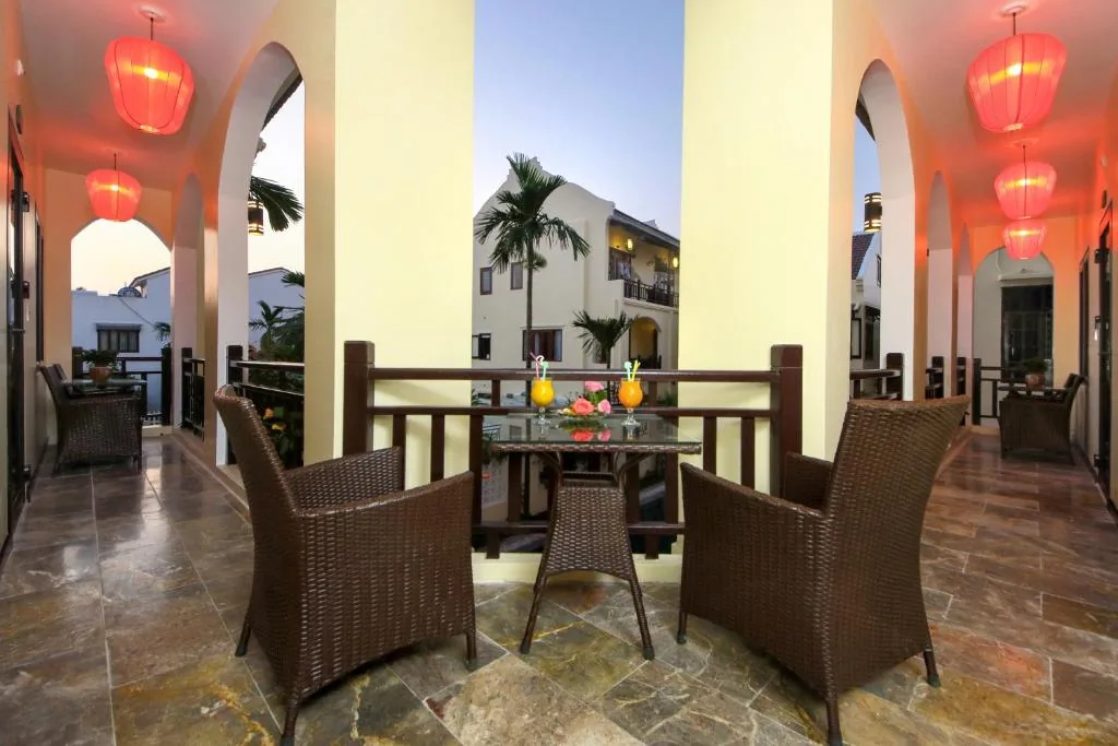 Little Town Villa — photo 13